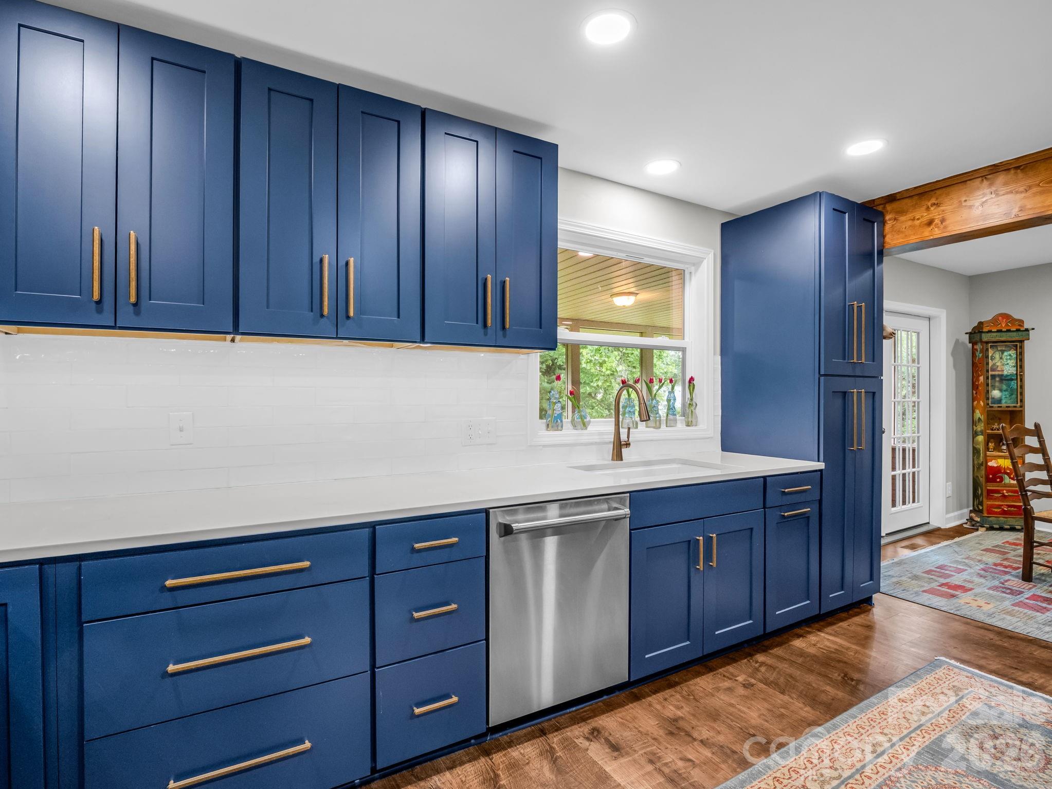 59 Underhill Road Hendersonville, NC 28792 - Photo 11 of 48