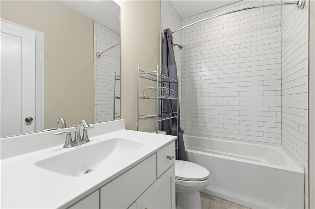 2070 Wheaton Way Atlanta, GA 30328 - Photo 23 of 47