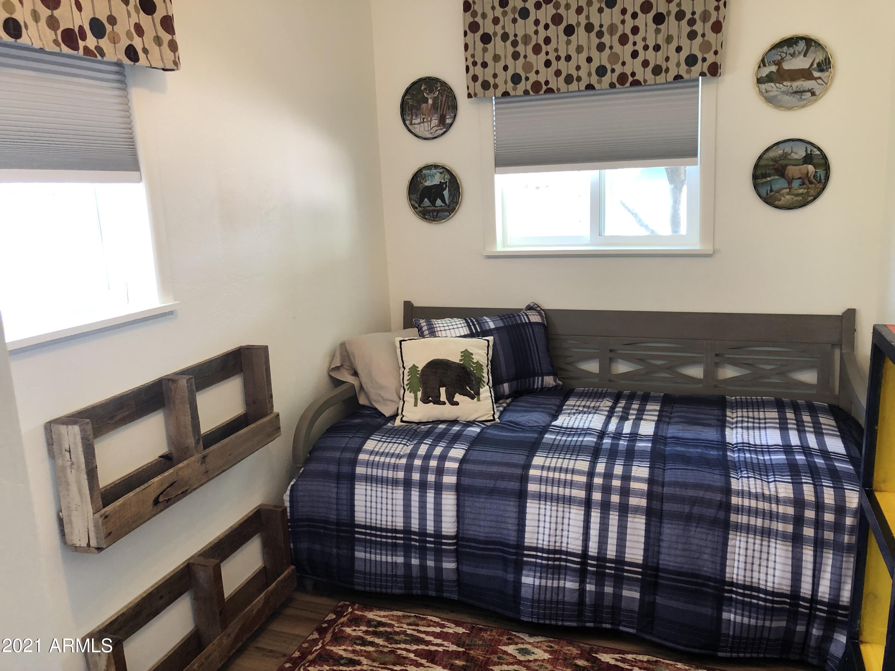 9225 Fossil Creek Road Strawberry, AZ 85544 - Photo 20 of 36 Bedroom 3