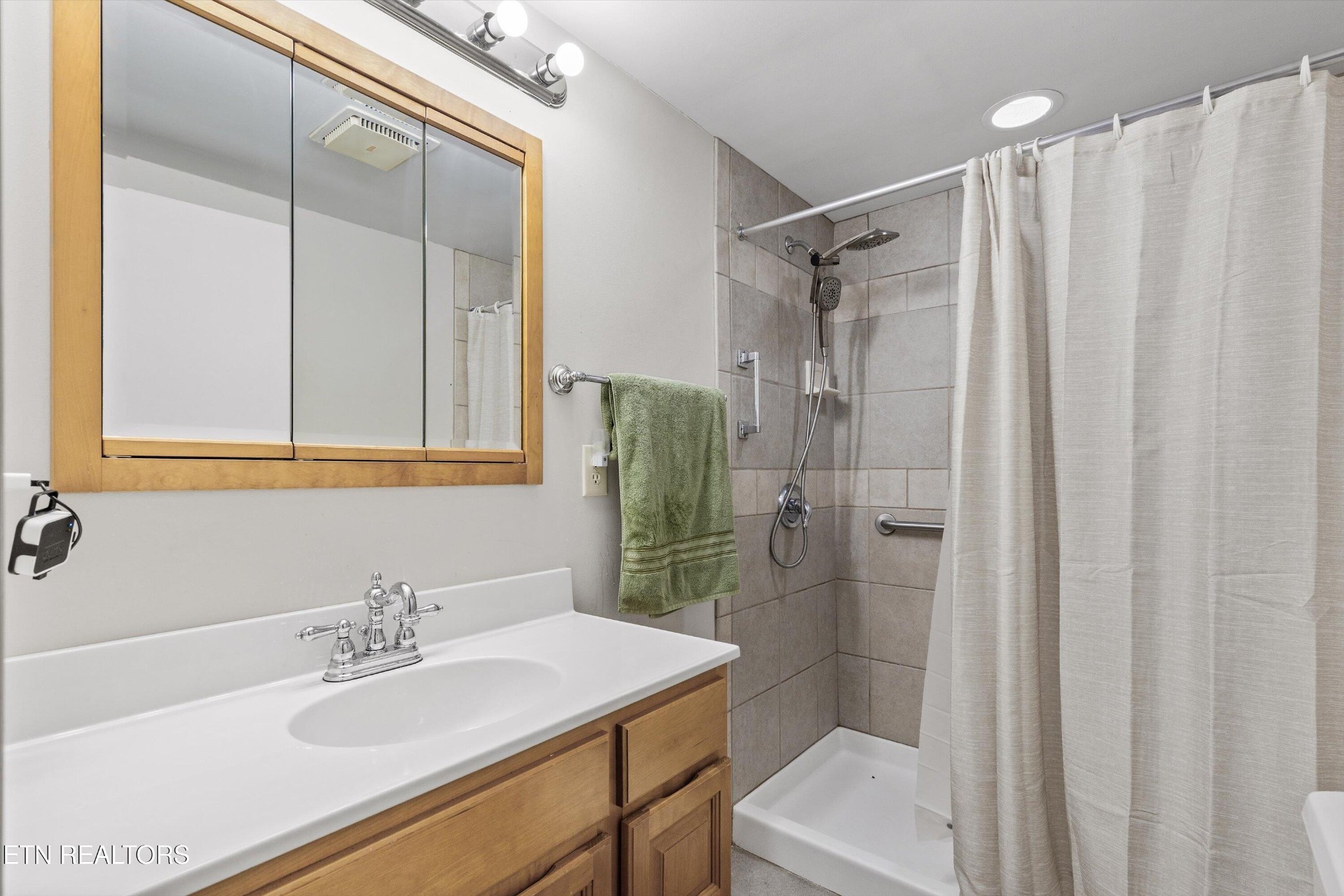 904 Ridge Road Maryville, TN 37803 - Photo 13 of 32 Gallery Image 13