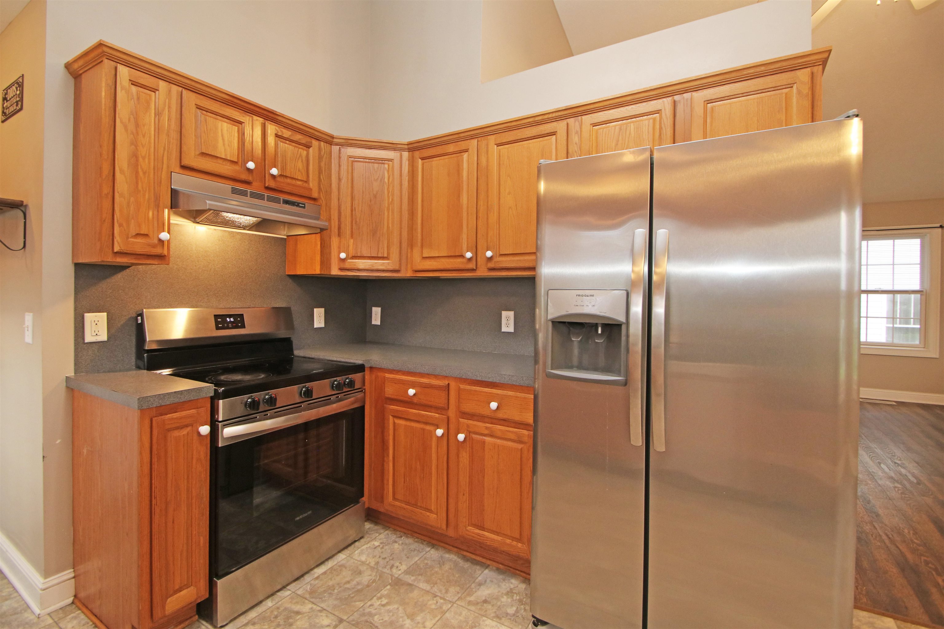 438 West Market Street Harrisonburg, VA 22802 - Photo 8 of 17