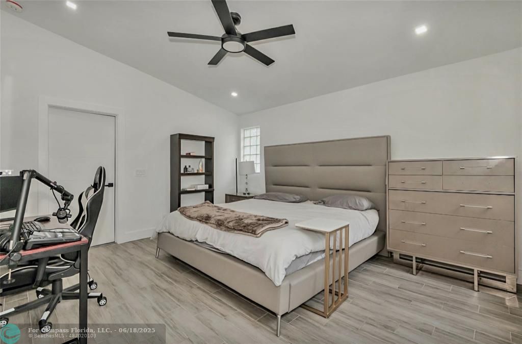 1508 Southwest 149th Avenue Pembroke Pines, FL 33027 - Photo 13 of 26