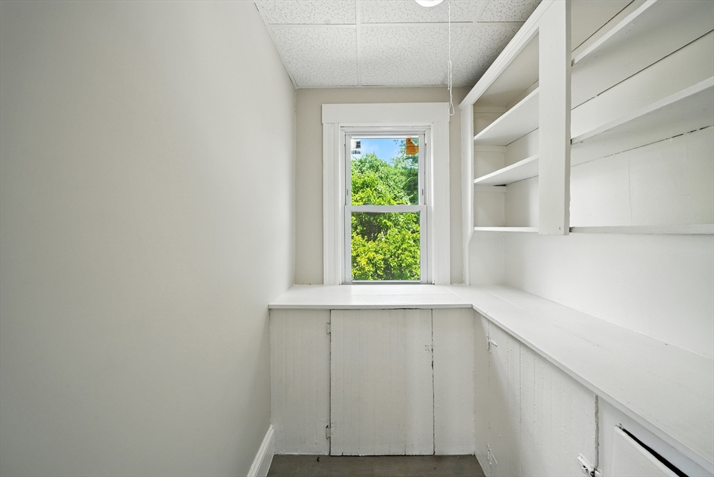 12-14 Kendall Street, Unit 2 Springfield, MA 01104 - Photo 6 of 7