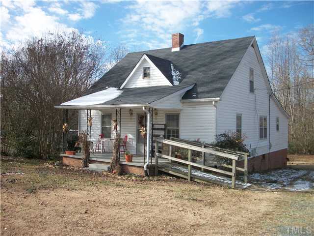 130 Dee Long Road Roxboro, NC 27574 - Photo 8 of 12