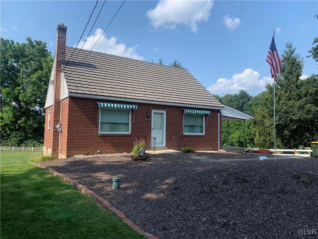 3209 Shankweiler Road Allentown, PA 18104 - Photo 2 of 27 Gallery Image 2