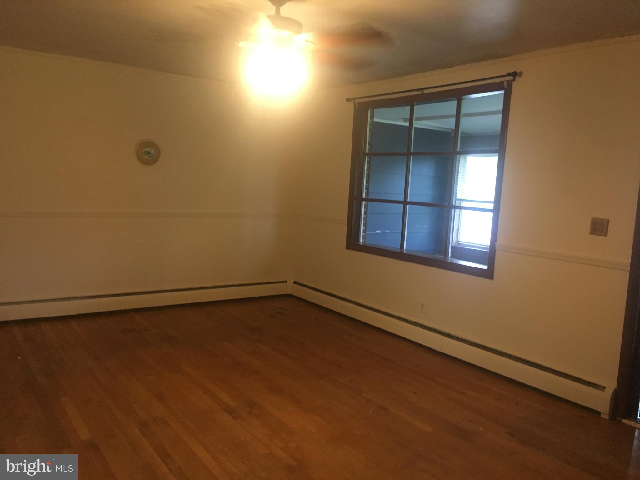 246 Cowan Road Port Deposit, MD 21904 - Photo 23 of 39 Living room