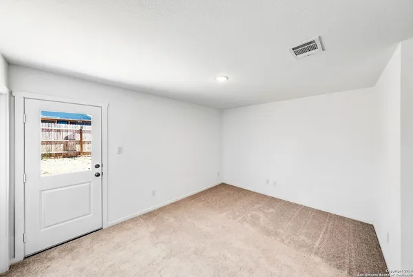 an empty room with a empty space