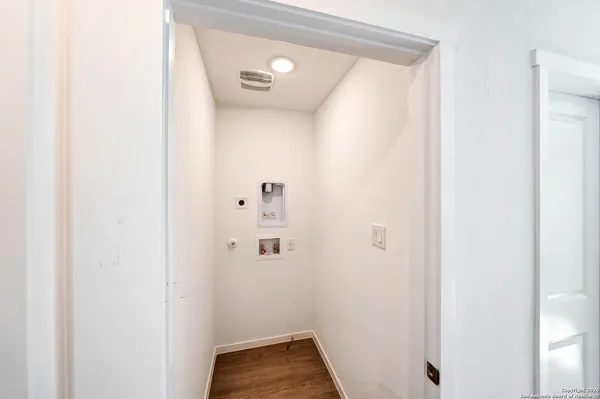 $1,545 | 3822 Glade Creek, San Antonio, TX 78245