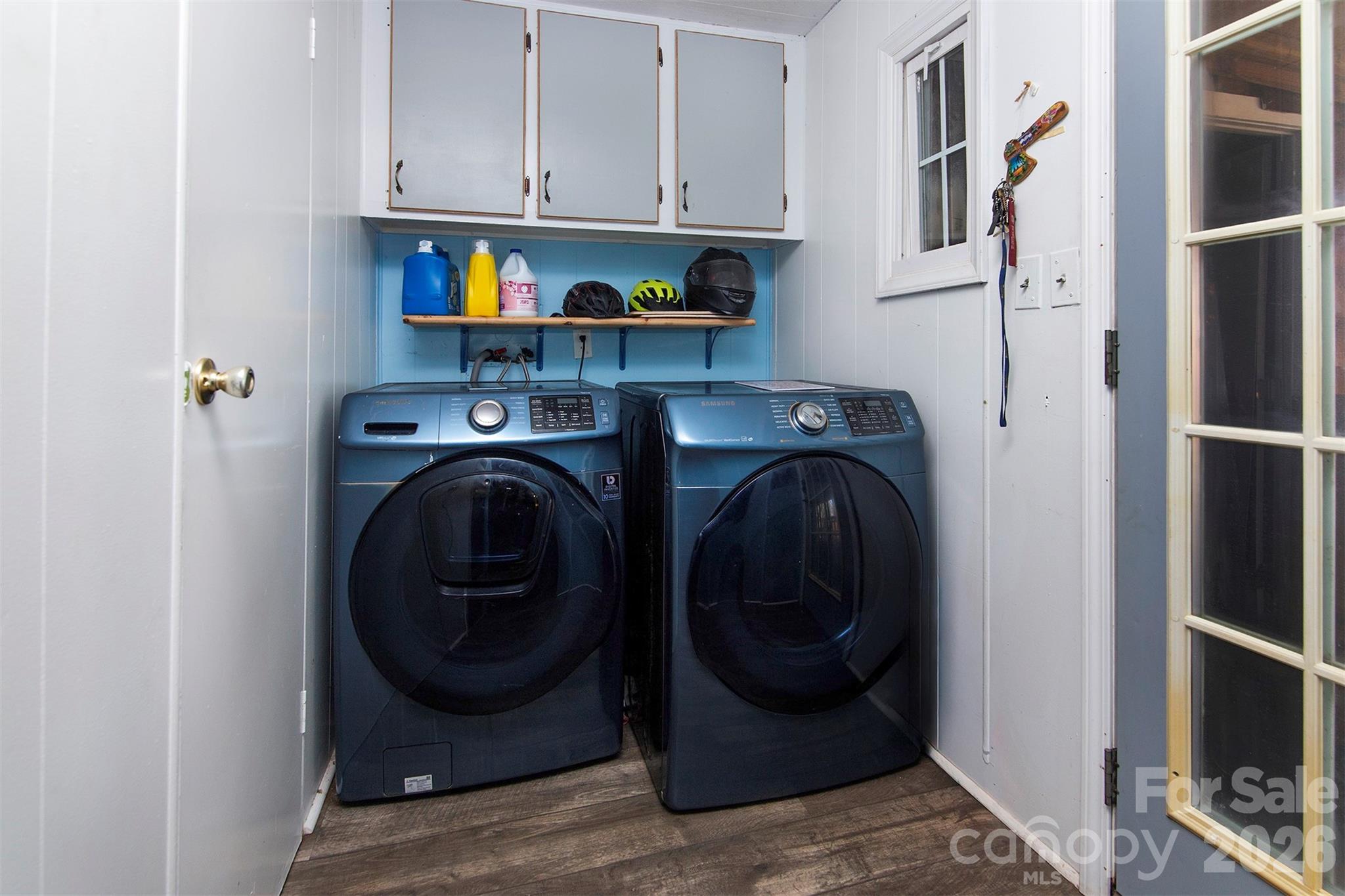 5727 Thompson Road Charlotte, NC 28216 - Photo 16 of 21 a utility room with dryer and washer