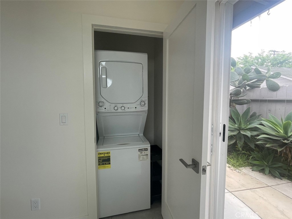 921 Regal Road Encinitas, CA 92024 - Photo 21 of 23 a close view of washer and dryer