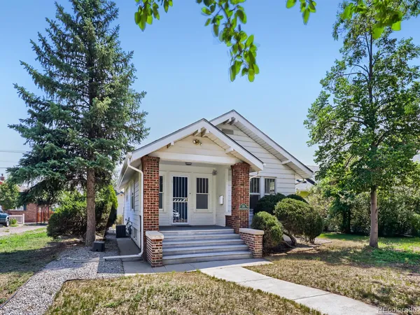 $399,900 | 114 South 5th Avenue, Brighton, CO 80601