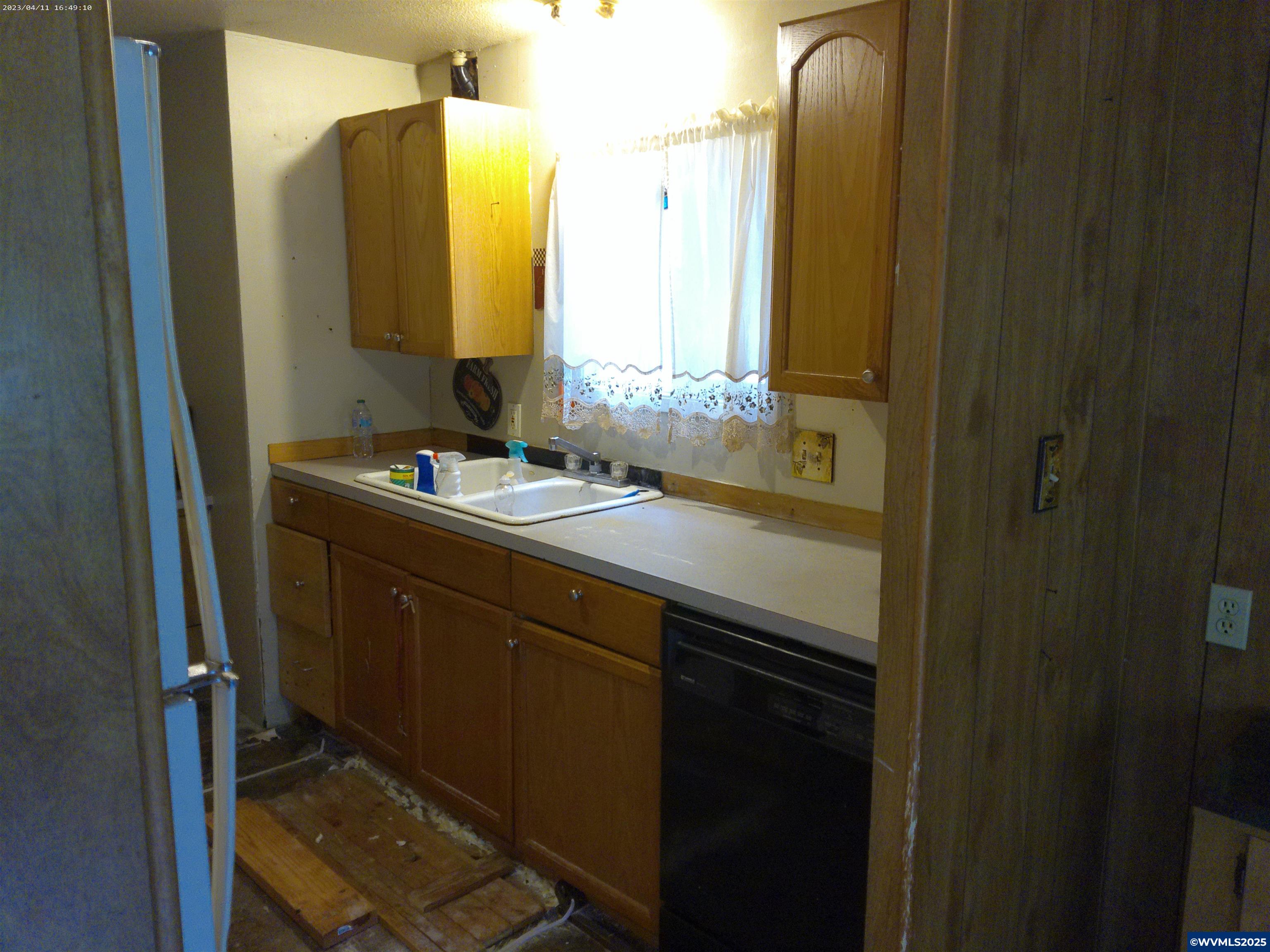 9747 West Stayton Road Southeast Aumsville, OR 97325 - Photo 15 of 26