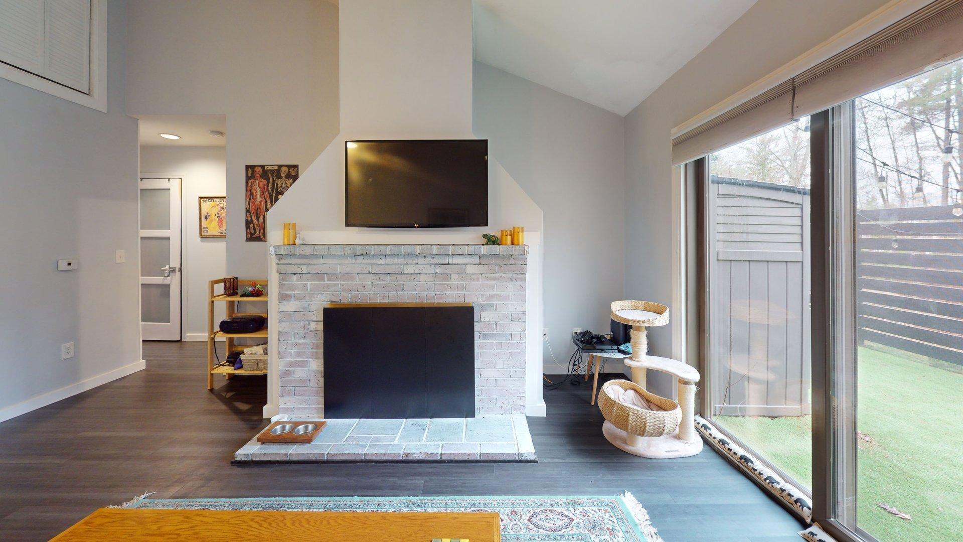 10 Hubbard Farms Road, Unit 7 Orono, ME 04473 - Photo 9 of 32 10-Hubbard-Farms-Living-Room 1