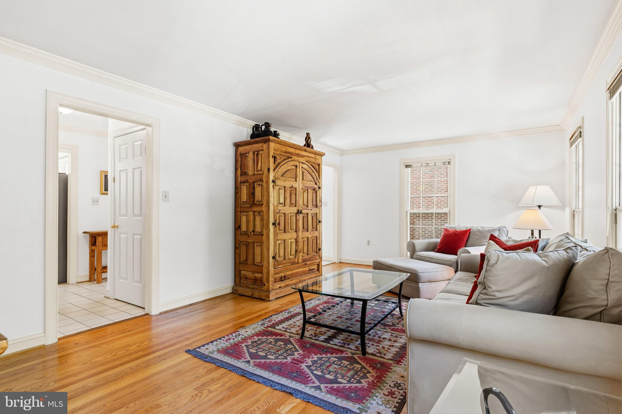 6518 Milva Lane Springfield, VA 22150 - Photo 7 of 55 Open and airy, ideal for relaxing or entertaining
