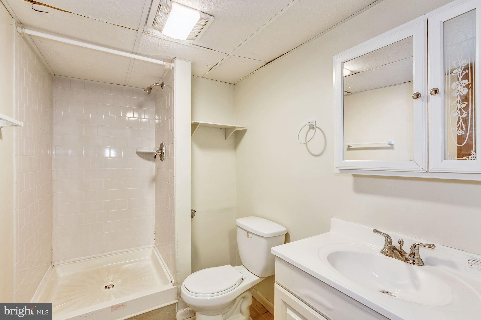 8611 Lawrence Hill Road Perry Hall, MD 21128 - Photo 19 of 22 Bath