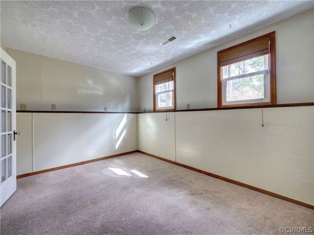 7400 Drexelbrook Road Chesterfield, VA 23832 - Photo 22 of 32 a view of an empty room with a window