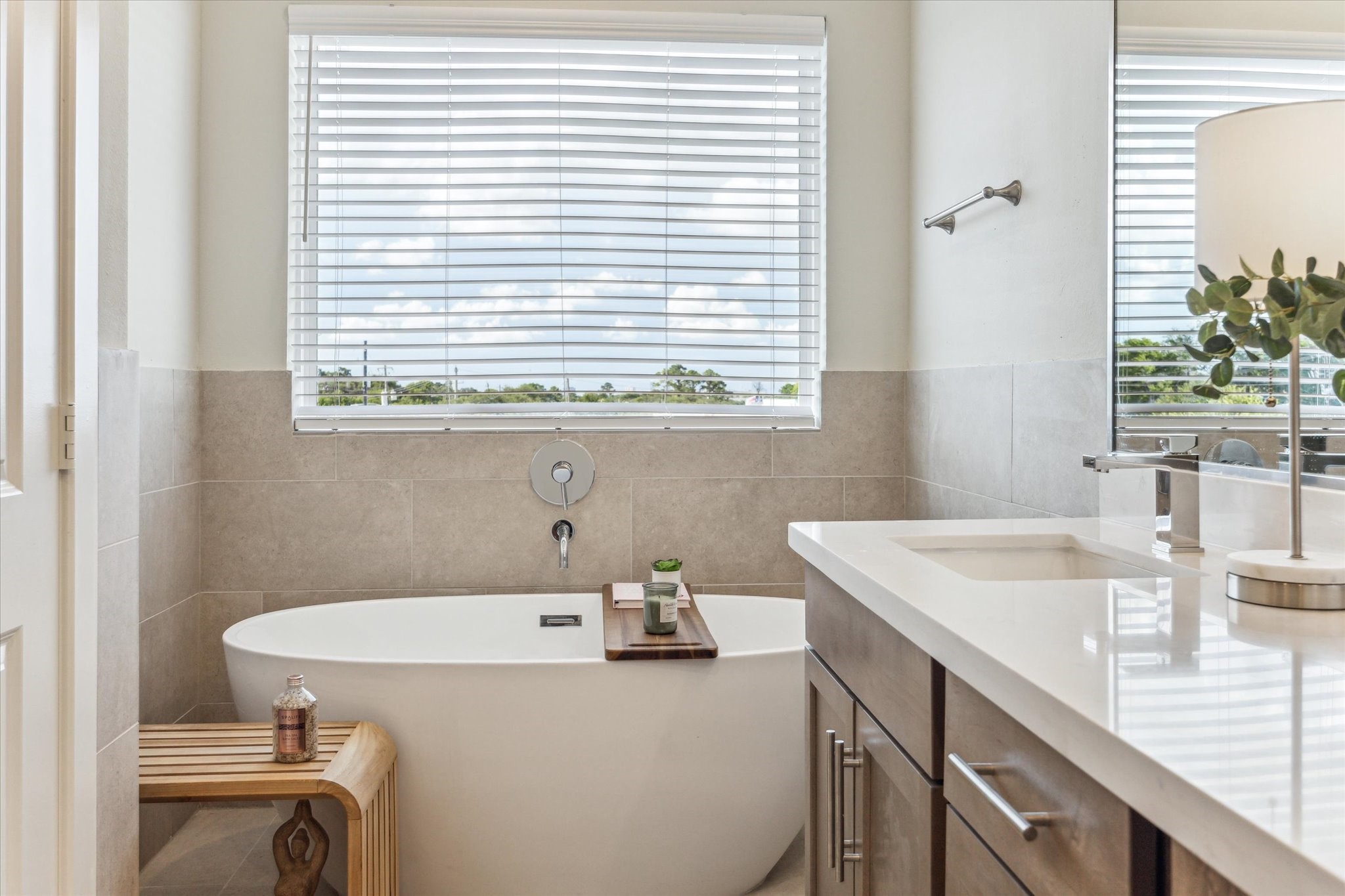 10610 Cascade Ledge Lane Houston, TX 77025 - Photo 20 of 25 Representative Photo - Layout and Selections May Vary