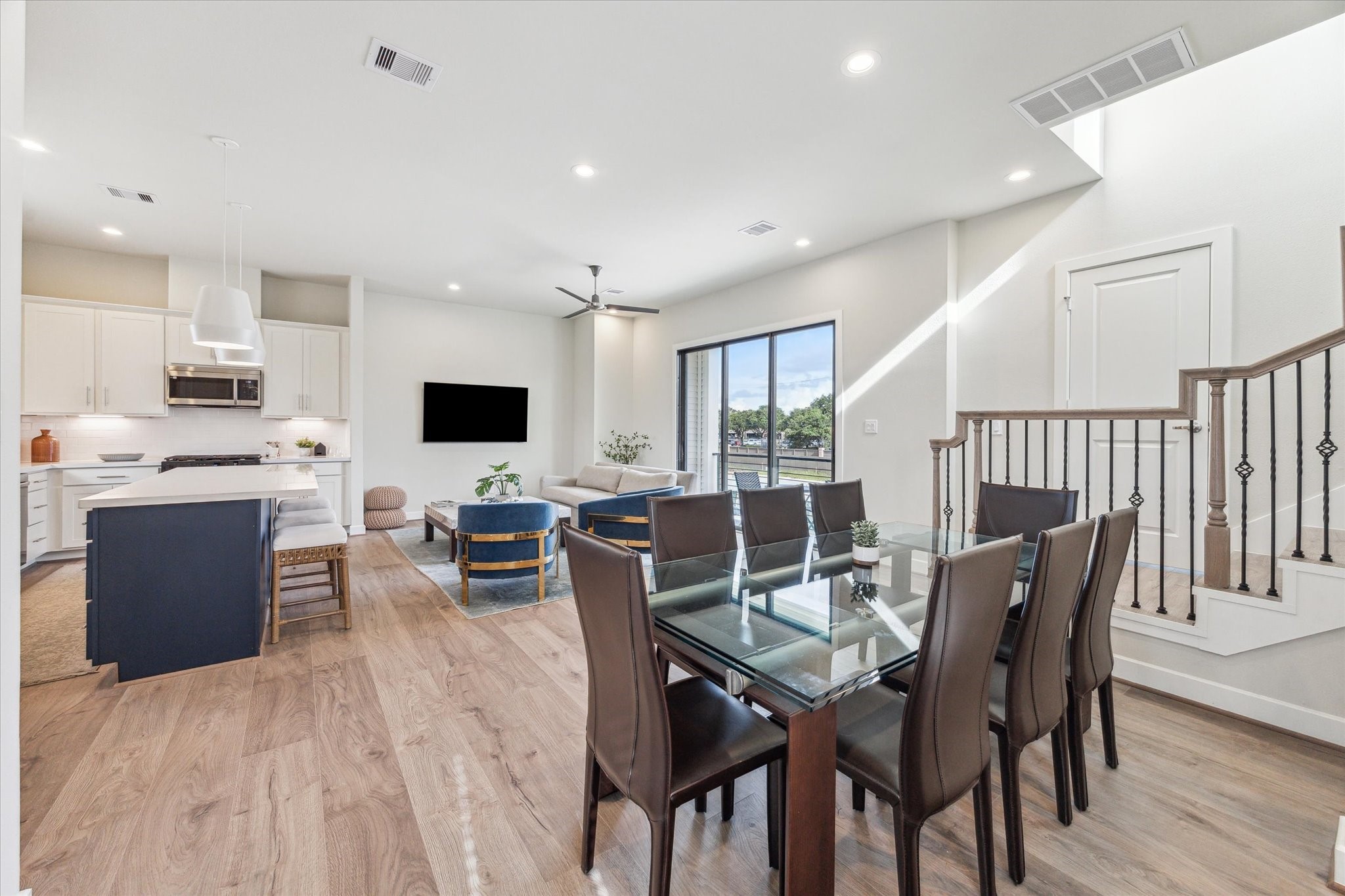 10610 Cascade Ledge Lane Houston, TX 77025 - Photo 5 of 25 Representative Photo - Layout and Selections May Vary