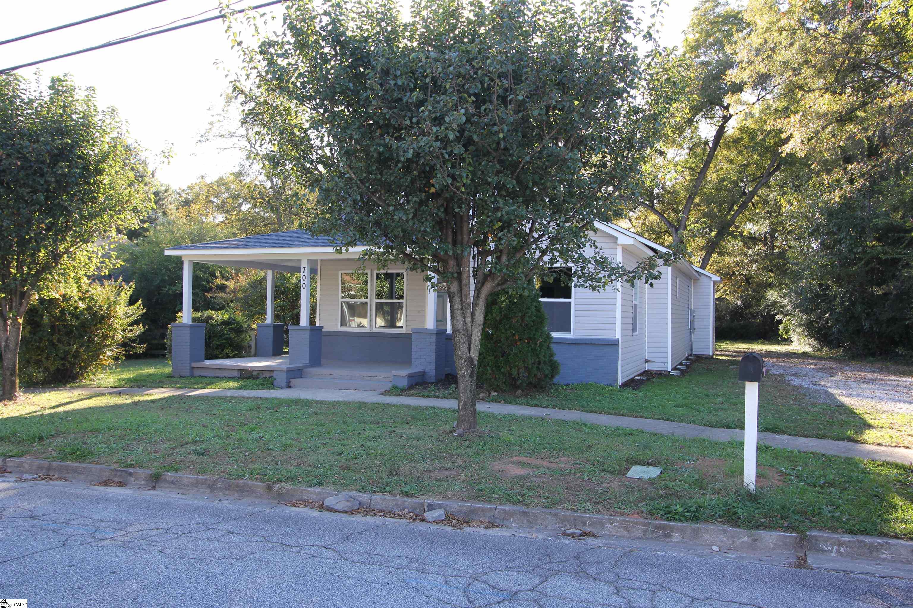700 Trade Street Greer, SC 29651 - Photo 2 of 27 Gallery Image 2