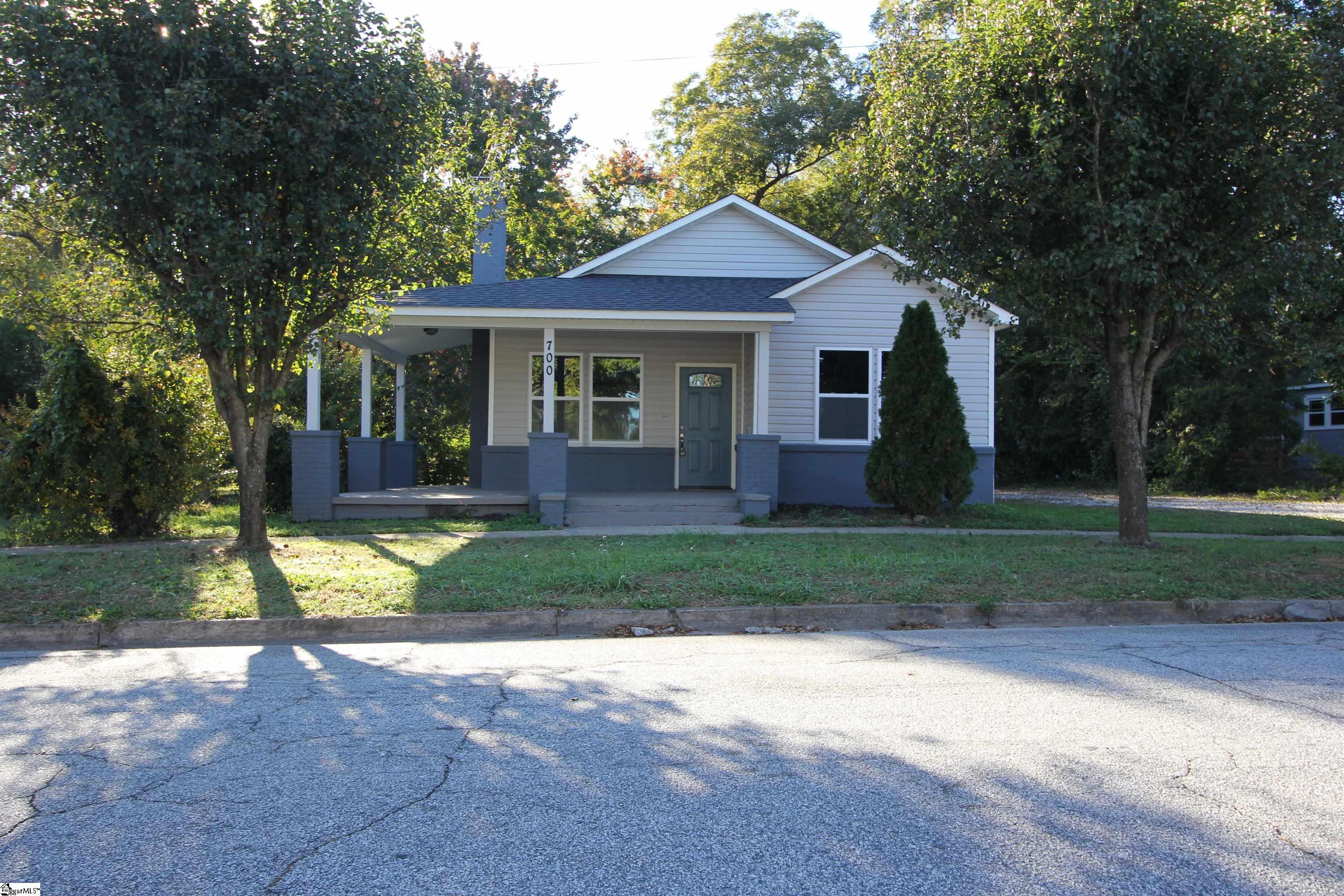 700 Trade Street Greer, SC 29651 - Photo 3 of 27 Gallery Image 3