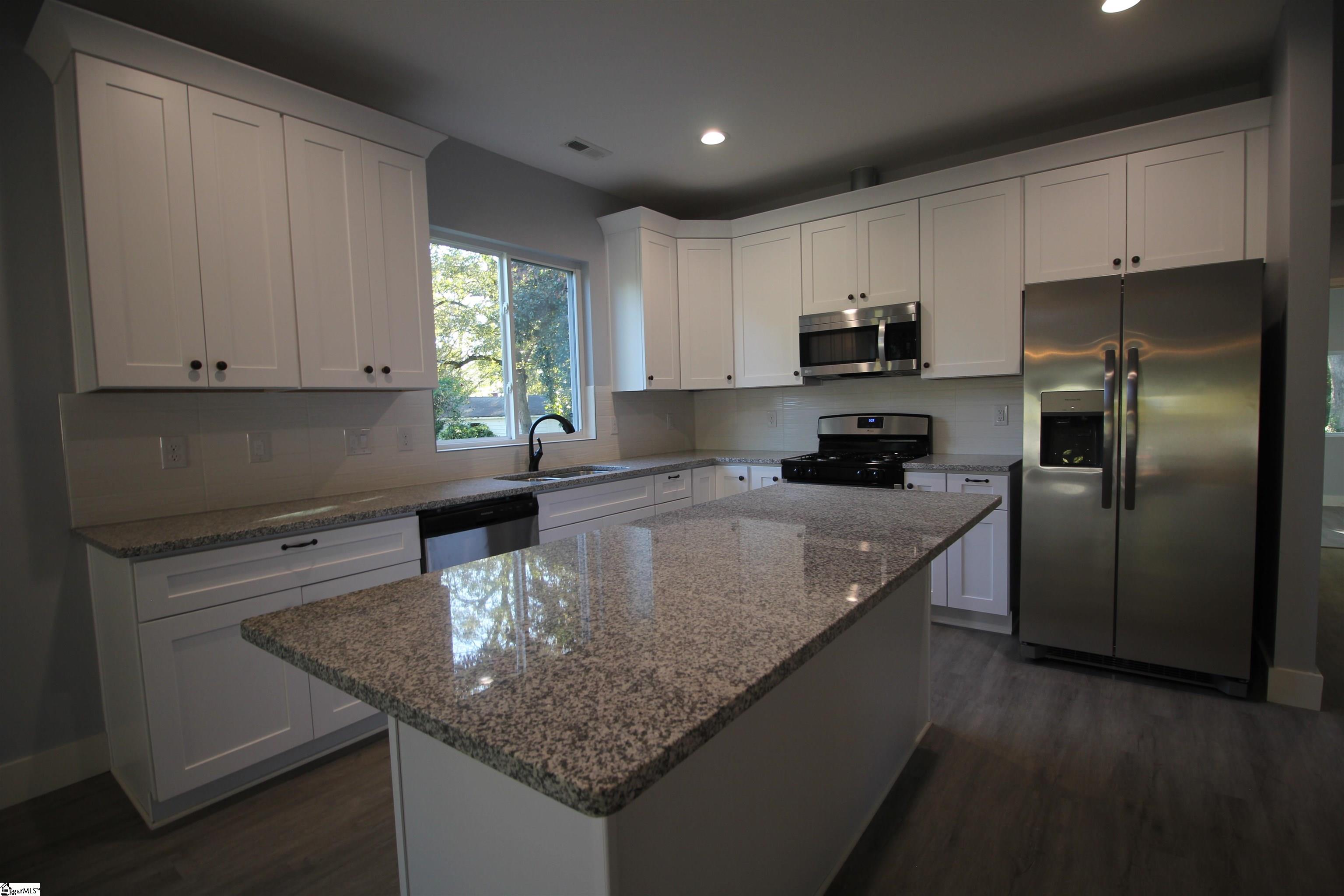 700 Trade Street Greer, SC 29651 - Photo 5 of 27 Gallery Image 5