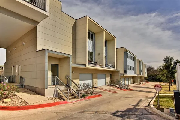 $319,900 | 604 North Bluff Drive, Unit 101, Austin, TX 78745