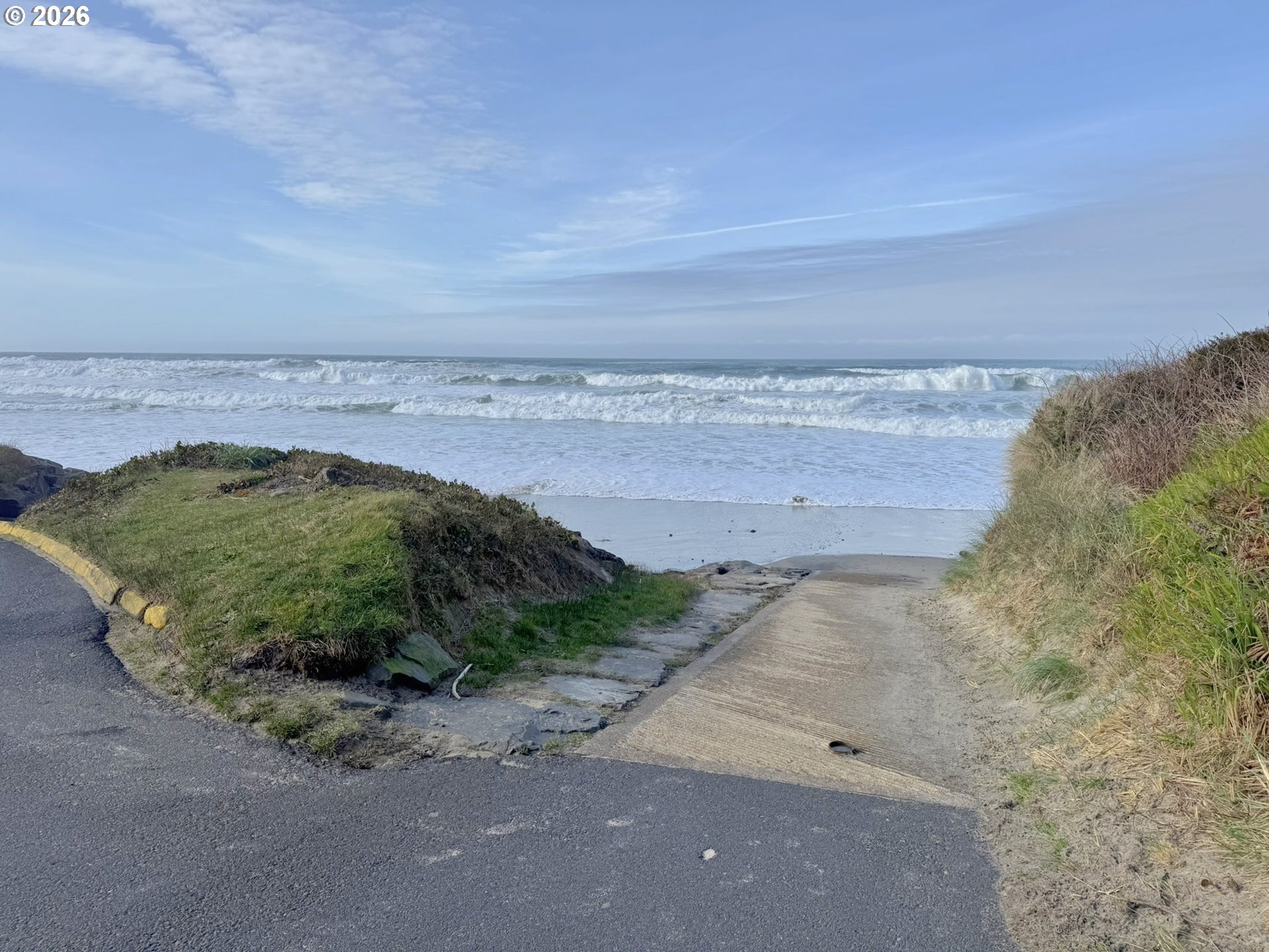860 Southwest 10th Street Lincoln City, OR 97367 - Photo 10 of 11 a view of a beach with an ocean beach