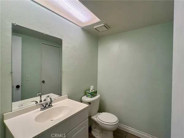 $569,000 | 542 West Dunton Avenue, Unit 29, Orange, CA 92865