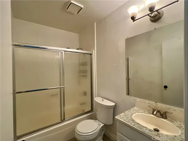 $569,000 | 542 West Dunton Avenue, Unit 29, Orange, CA 92865