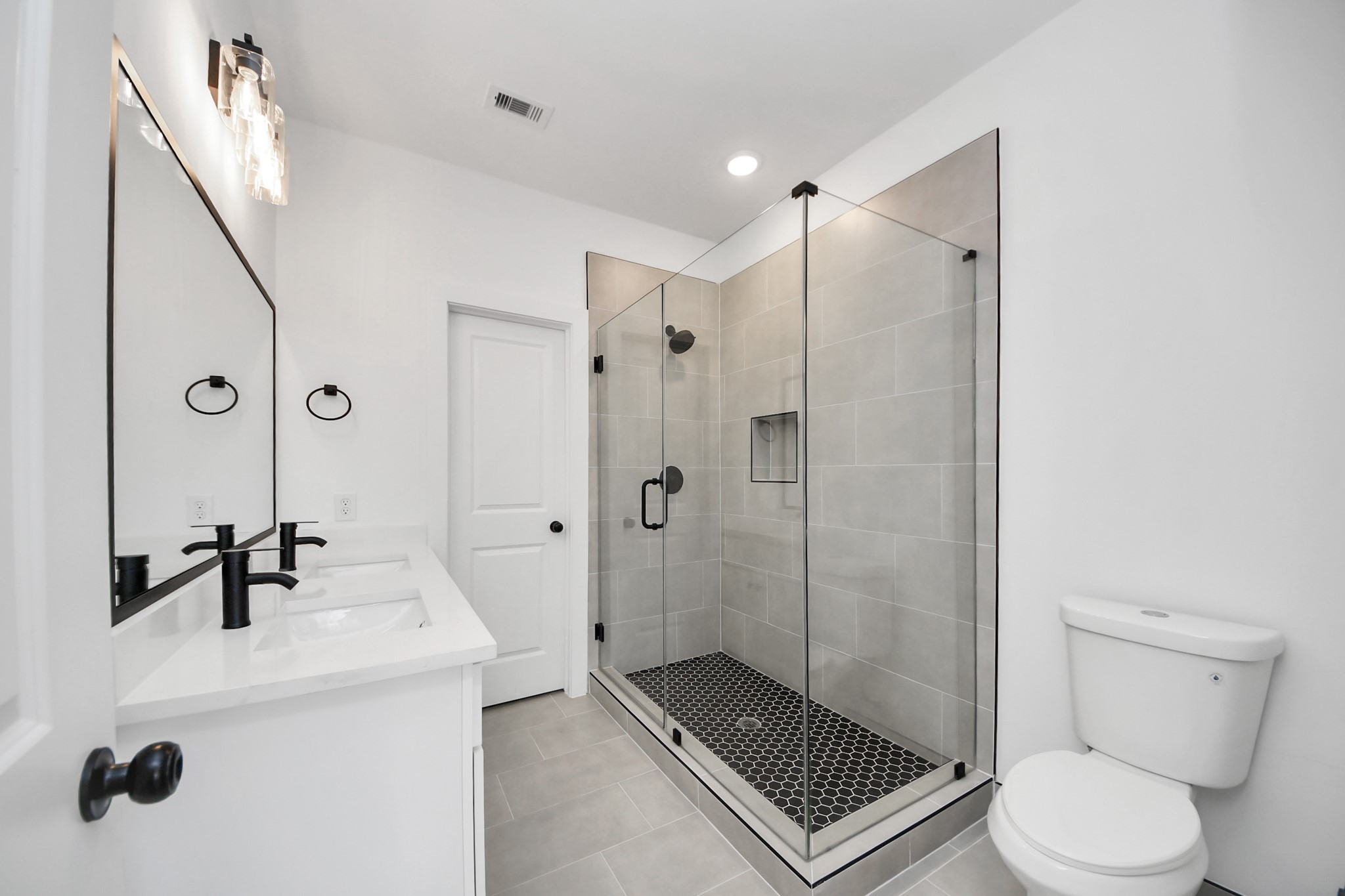 2708 Bostic Street, Unit A Houston, TX 77093 - Photo 16 of 25