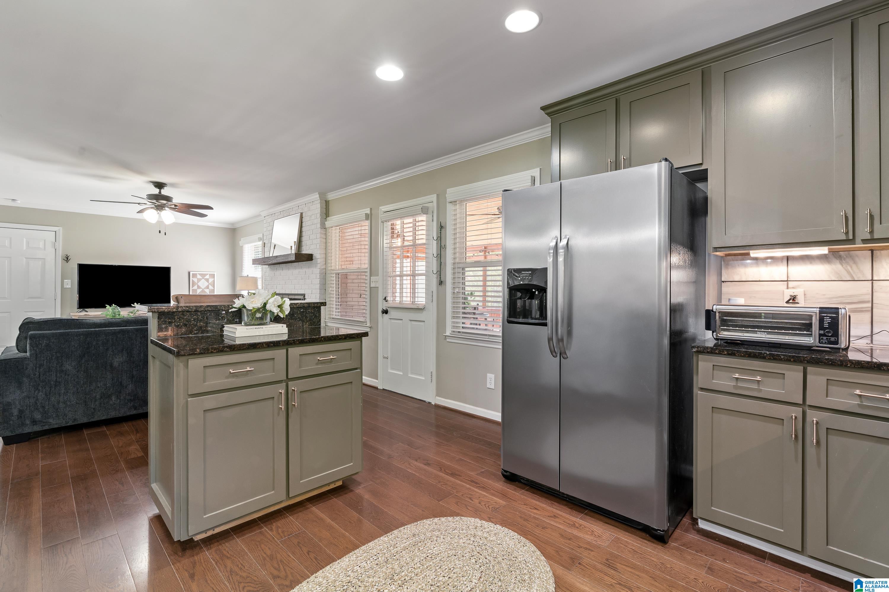 2719 Acton Road Birmingham, AL 35243 - Photo 10 of 60