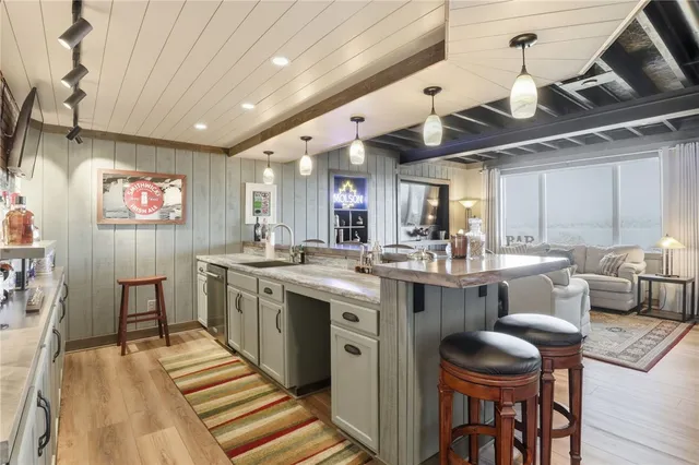 $1,450,000 | 4475 County Road 16, Canandaigua Town, NY 14424