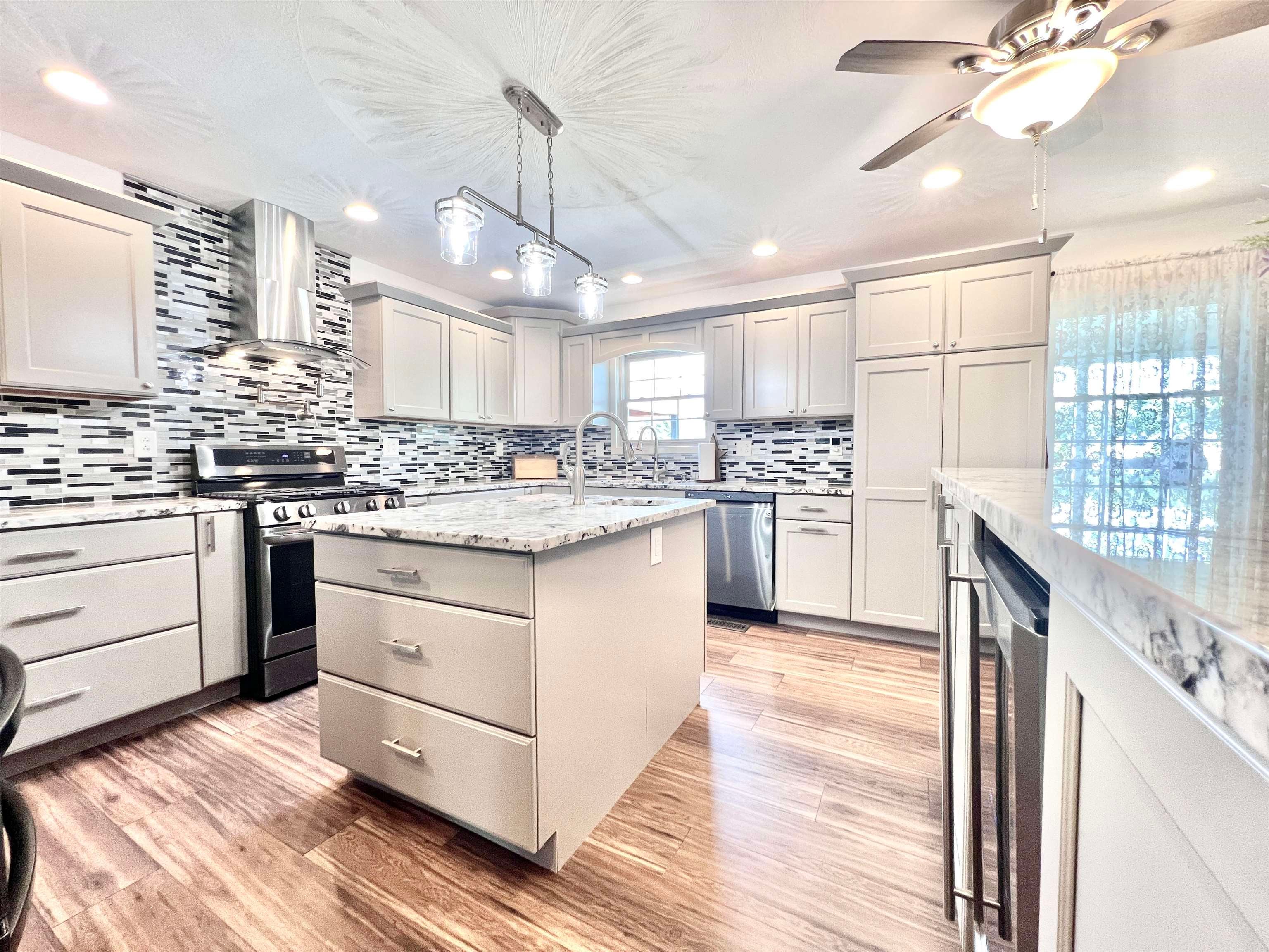 3191 King Road Barboursville, WV 25504 - Photo 6 of 25 Gallery Image 6
