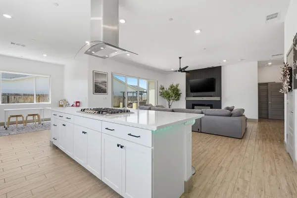 $520,000 | 3617 North Santa Fe Street, Visalia, CA 93291