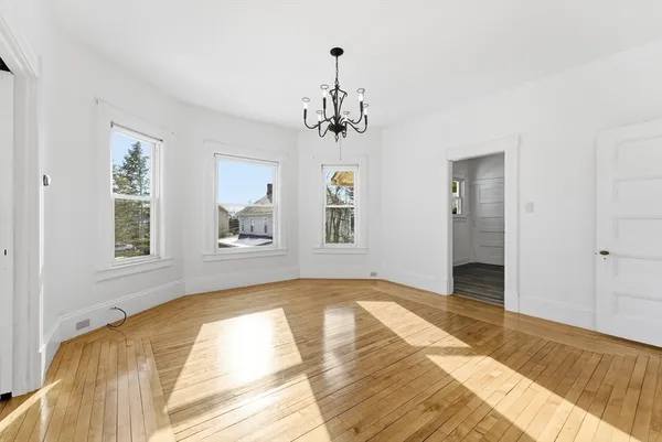 $2,000 | 33 North Boulevard, Unit 2, West Springfield, MA 01089