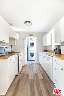 $875,000 | 304 South Cataract Avenue, San Dimas, CA 91773