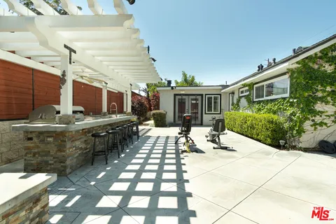 $875,000 | 304 South Cataract Avenue, San Dimas, CA 91773