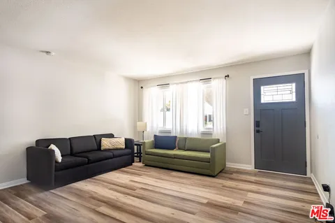 $875,000 | 304 South Cataract Avenue, San Dimas, CA 91773