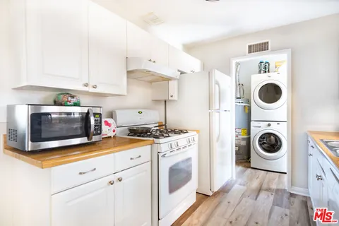 $875,000 | 304 South Cataract Avenue, San Dimas, CA 91773