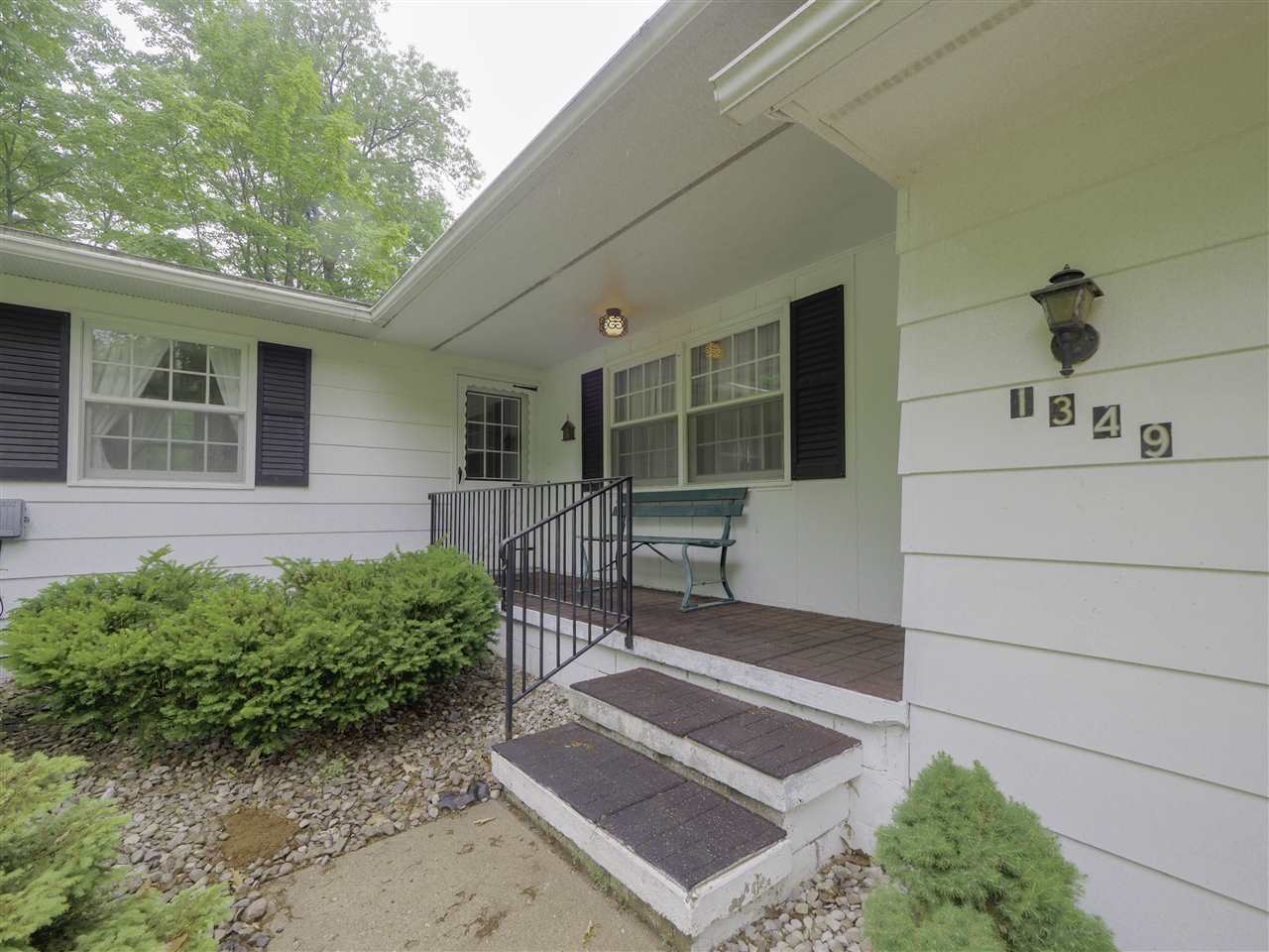 1349 West Long Lake Road Traverse City, MI 49685 - Photo 40 of 49 1876263-39.JPG
