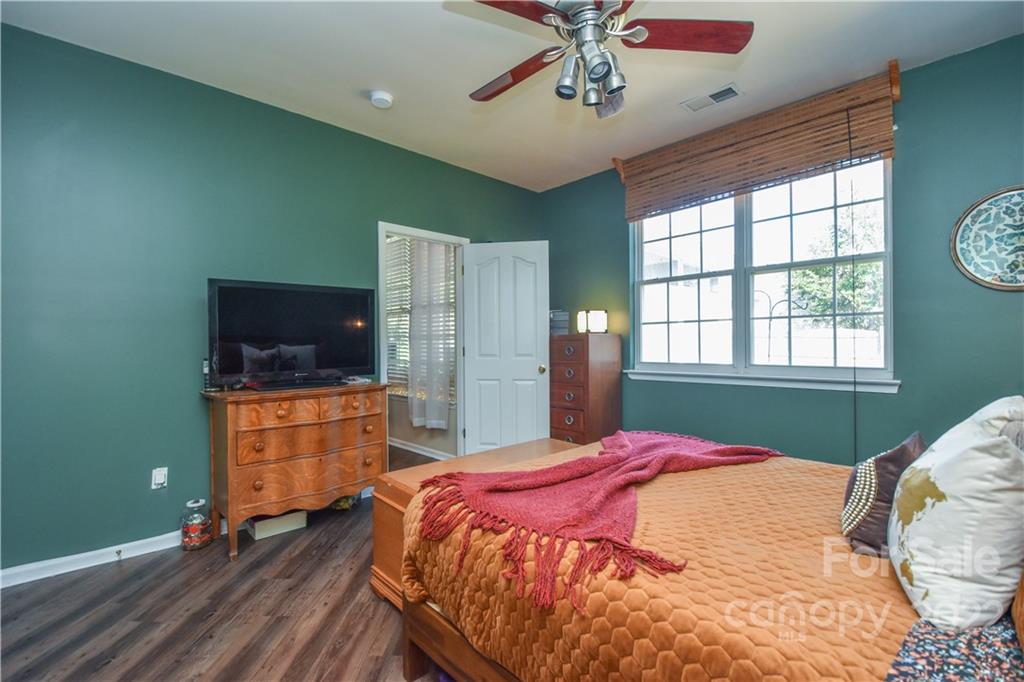 8003 Trotter Road Charlotte, NC 28216 - Photo 12 of 28 Gallery Image 12