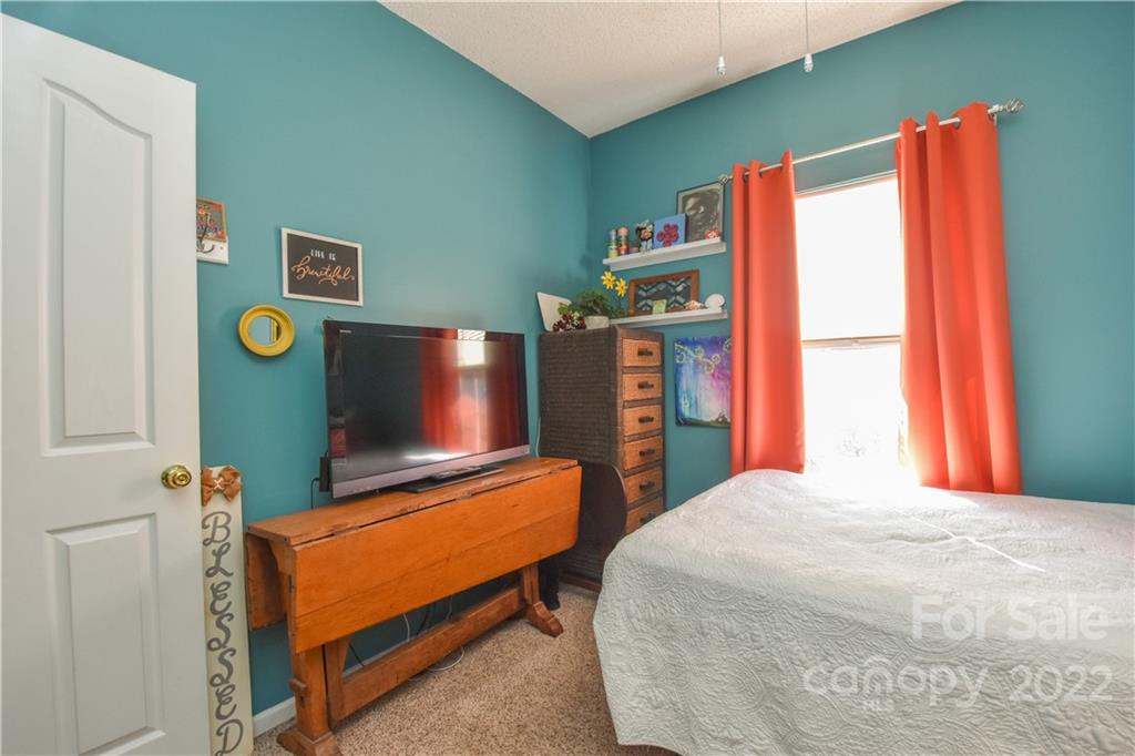 8003 Trotter Road Charlotte, NC 28216 - Photo 21 of 28 Gallery Image 21