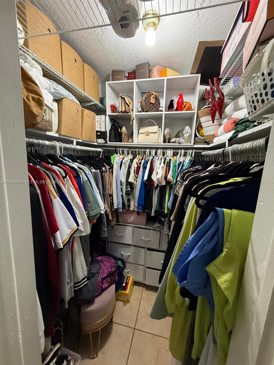 1275 West 35th Street, Unit 32B Hialeah, FL 33012 - Photo 8 of 11