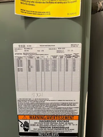 a view of utility room