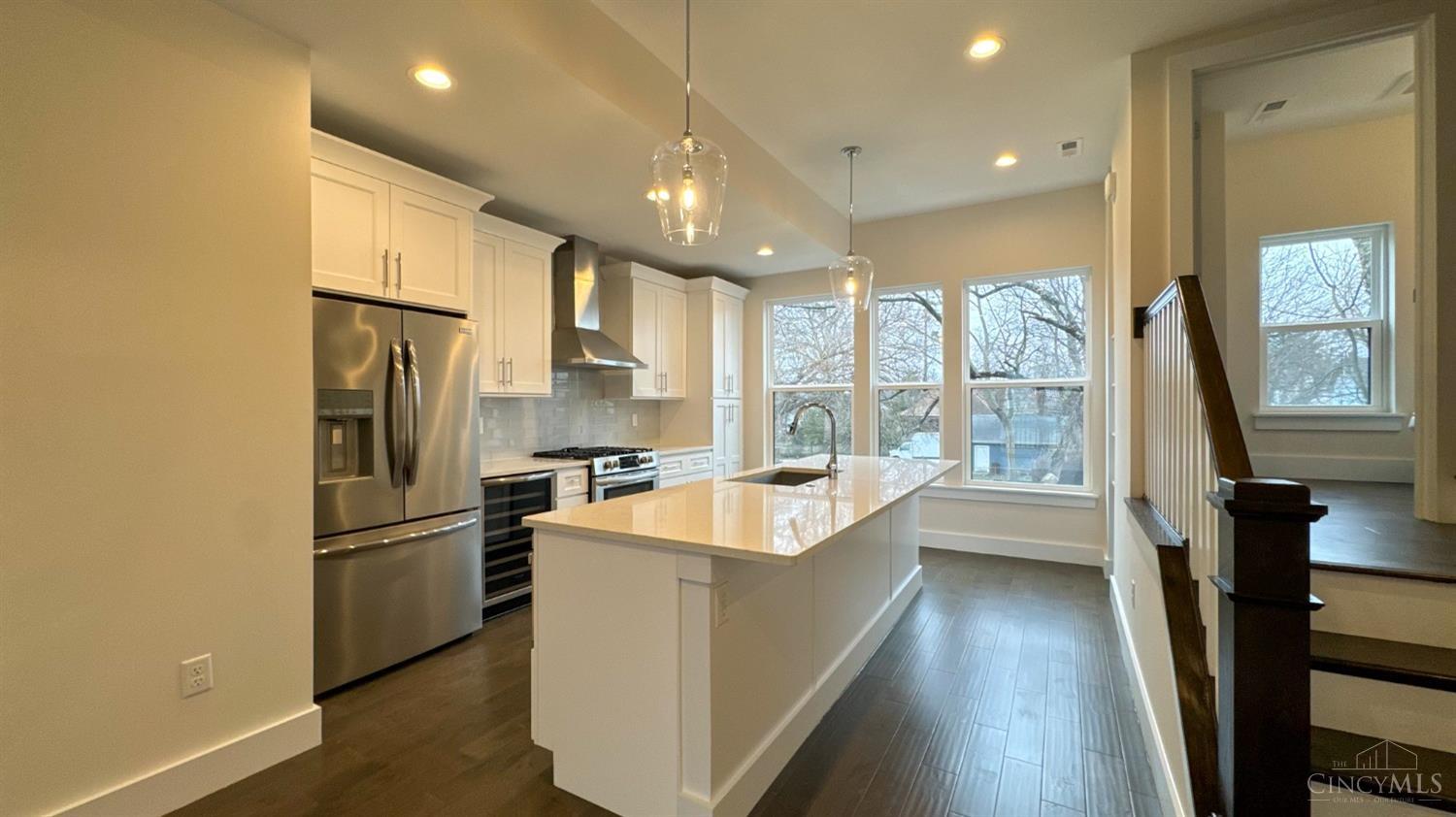 3906 Edwards Road, Unit D Cincinnati, OH 45209 - Photo 5 of 29
