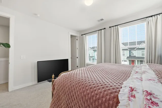 $335,000 | 1011 Swamp Harrier Avenue, Ravenel, SC 29470