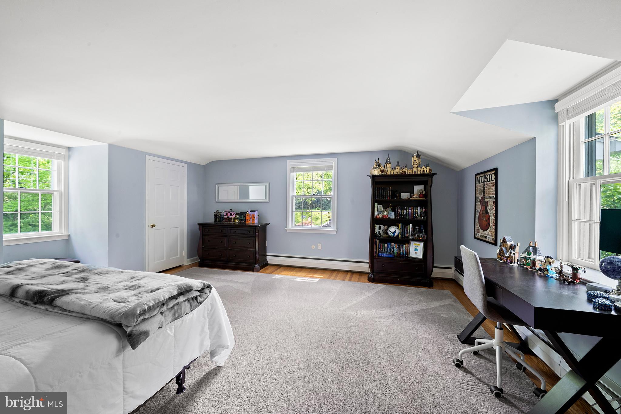 300 Woods Road Glenside, PA 19038 - Photo 38 of 47