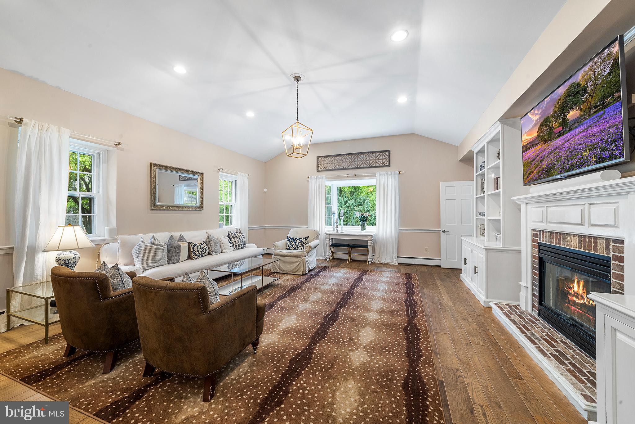 300 Woods Road Glenside, PA 19038 - Photo 9 of 47