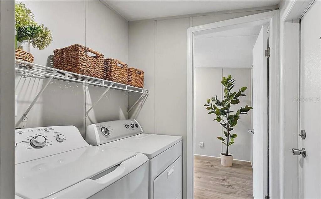 13712 Coman Road Jacksonville, FL 32218 - Photo 11 of 16 a utility room with a washer and dryer