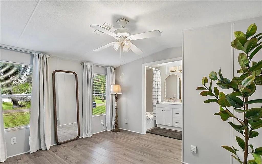 13712 Coman Road Jacksonville, FL 32218 - Photo 16 of 16 a view of entryway with wooden floor